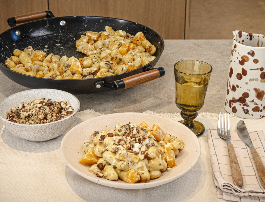 Gnocchi met pompoen, peer, kruidenkaas en hazelnootcrumble