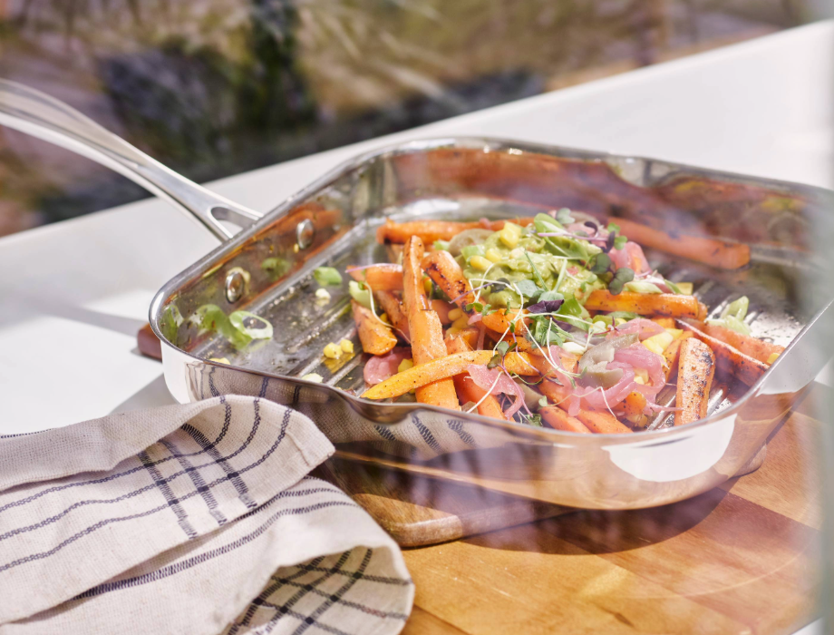 Honey roasted carrots with guacamole & fresh toppings
