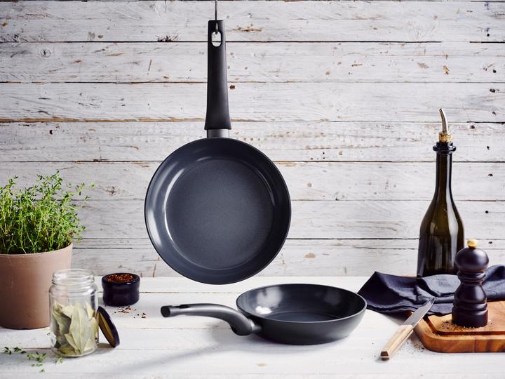 Kuro Duo – Pan 20 cm + Glazen deksel 20 cm