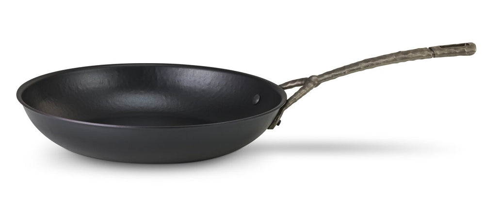 Artist frying pan