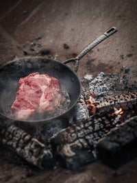 Artist frying pan