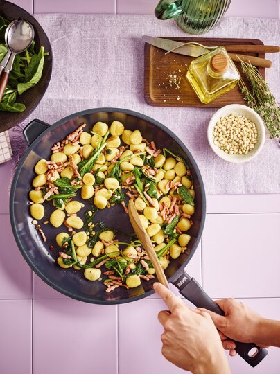 Energy non-stick frying pan