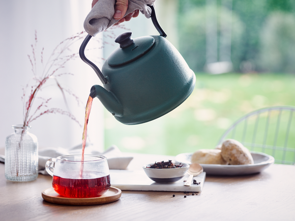 Theepot Emaille Kan Koffiepot 2,4 Liter Retro Waterketel Voor Inductie En Gasfornuis Pot Handvat Van Keramiek Theepot Emaille Kan Koffiepot 2,4 Liter Retro Waterketel Voor Inductie En Gasfornuis Pot Handvat Van Keramiek